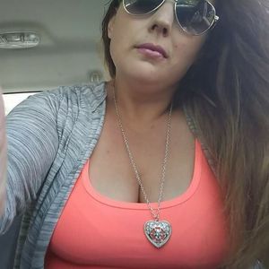 Meet your Posher, Joanne